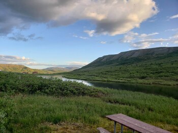 Denali Wild Stay,,2.5 star