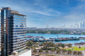 golden sands hotel creek