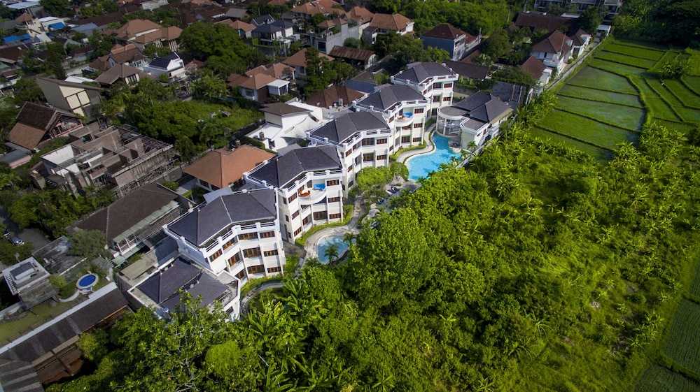 bali karma sajtra hotel