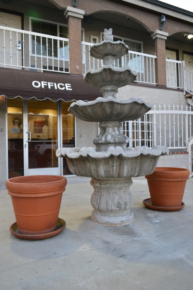 Bell Gardens Inn Los Angeles - Bell Gardens,Commerce>>Bell Gardens,2 star