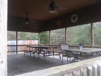 Whispering Creek Lodging & Rv Resort,Leesville>>Jasper,3 star
