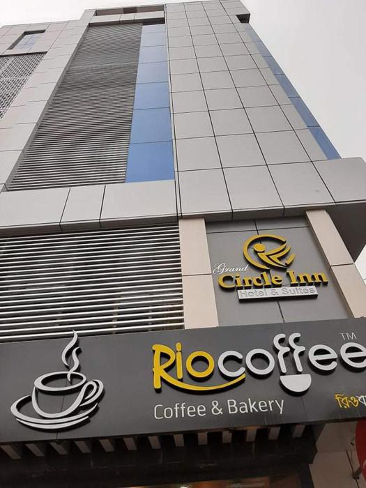 Hotel Grand Circle Inn,,3 star