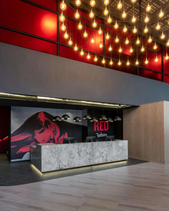 Radisson Red Hotel, Johannesburg Rosebank,East Rand>>Benoni,4.5 star