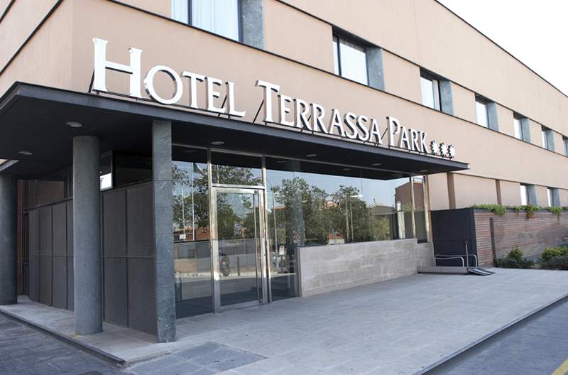 Hotel Terrassa Confort,Matadepera>>Barcelona,3 star