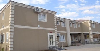 South Court Inn,,3 star