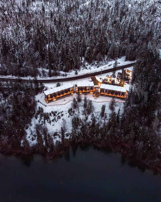 Basecamp Resorts Revelstoke,,4 star