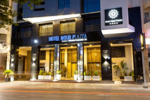 nour plazza fes