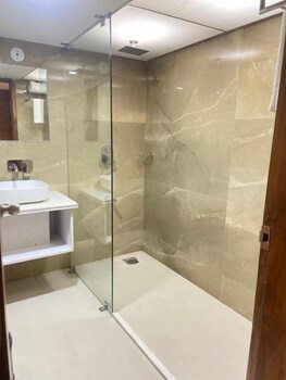 Hotel High Rise Regency,India>>Burhanpur,4 star
