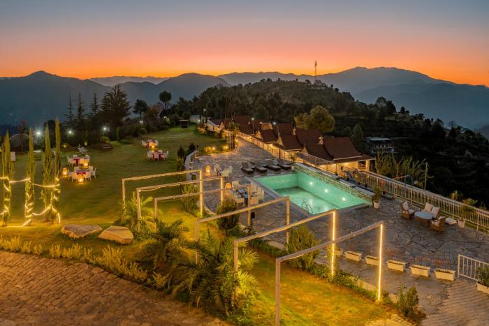 Chails Hamlet,Dharampur>>Chail,3 star
