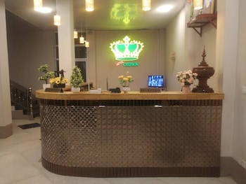 hotel crown
