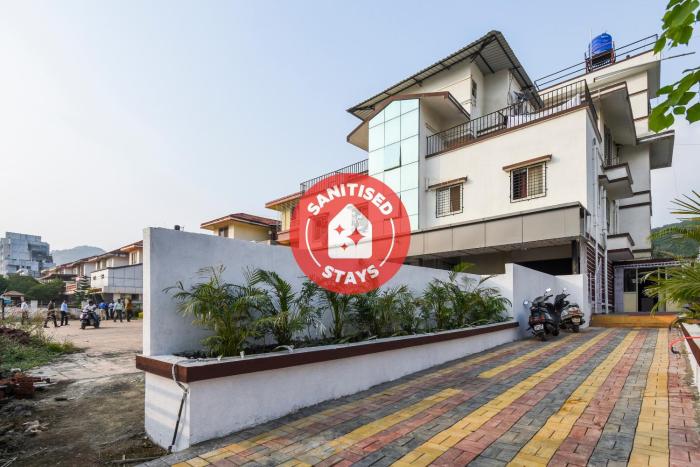 Spot On 64849 Dwarka Lodge,Pune>>Lonavala,3 star