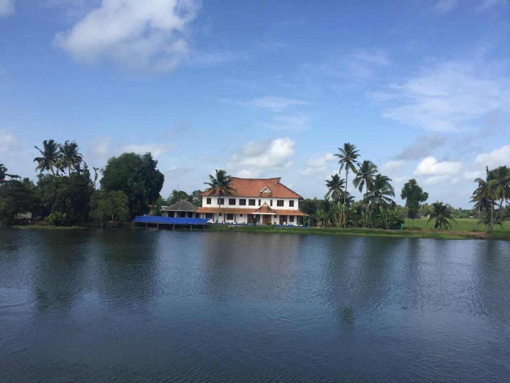 Ayana's Homestay,Aymanam>>Alappuzha,1 star