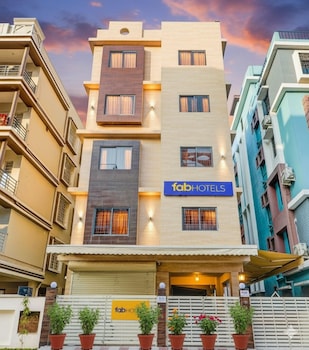 Fabhotel Carnival,Kolkata|New Town,3 star