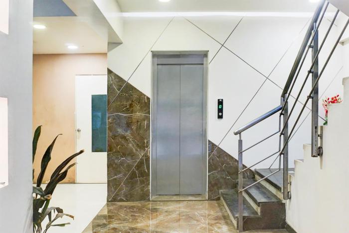 Super Townhouse Oak Viman Nagar Formerly Kuber Inn,Kharadi>>Alibaug,3 star