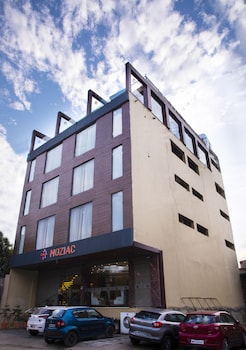 The Moziac Hotel,Gwalior,3 star