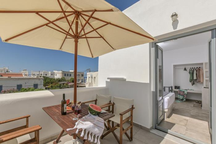venetian suites