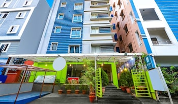 Blue Dawn Hotel,Gachibowli,3 star