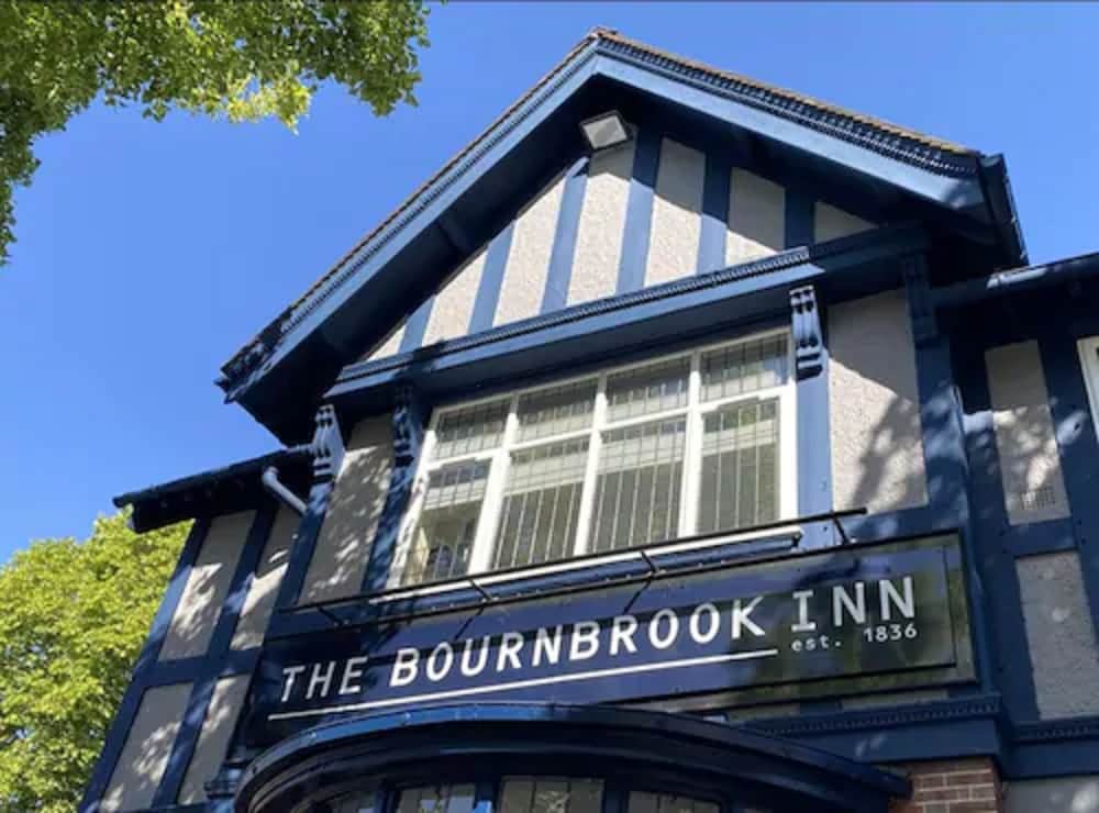The Bournbrook Inn,1273 Pershore Road,3 star