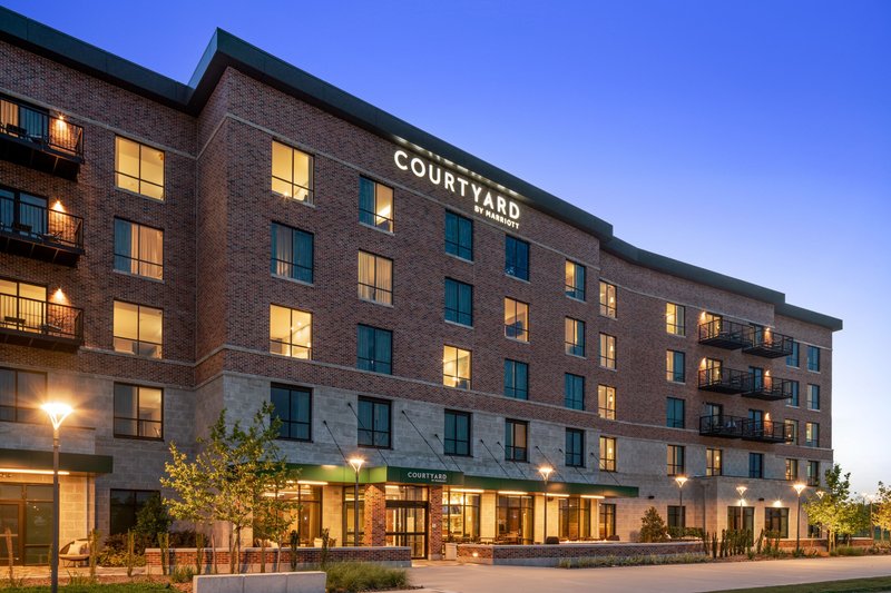 Courtyard By Marriott Houston Northeast,Humble>>Houston,3 star