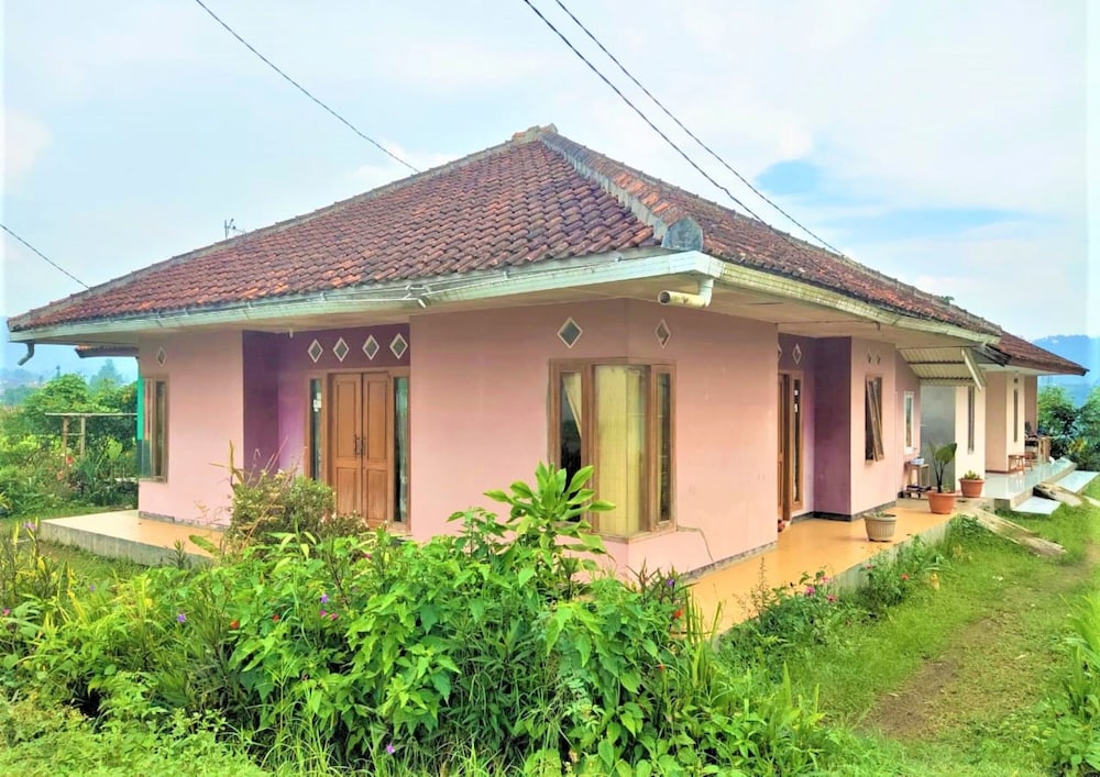 villa lembang bunda