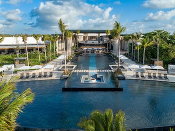 Conrad Tulum Riviera Maya,,5 star
