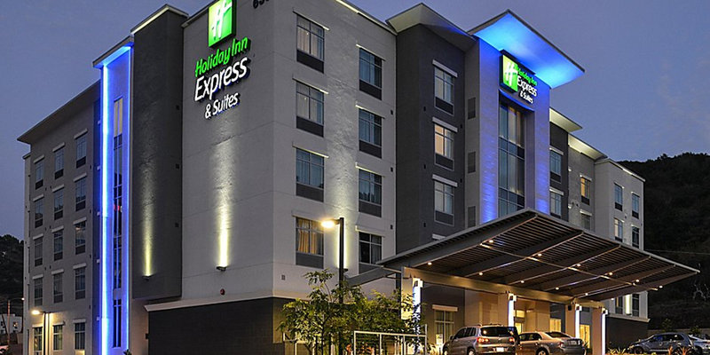 holiday inn exp and sts jacksonville camp lejeune