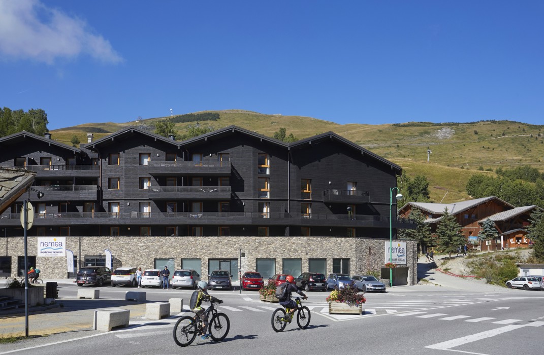 Nemea Le Hameau Les Deux Alpes,,4 star