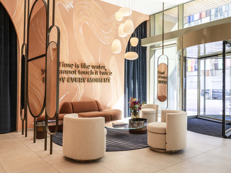 Mercure Amsterdam North Station,,4 star
