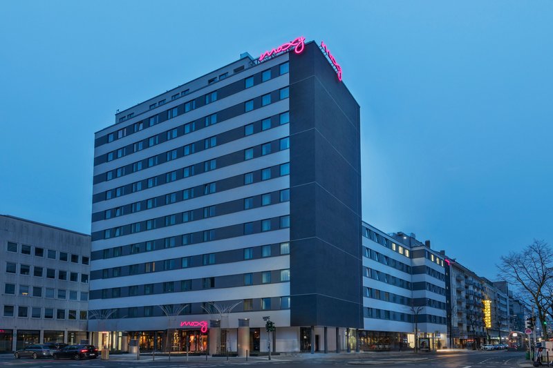 moxy duesseldorf city