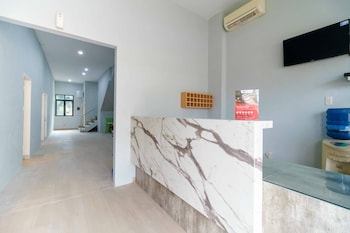 reddoorz helvetia medan 2