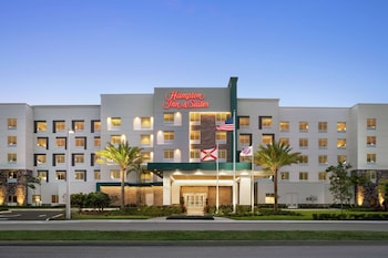 Hampton Inn & Suites Miami Kendall,Country Walk>>Coopertown,3 star