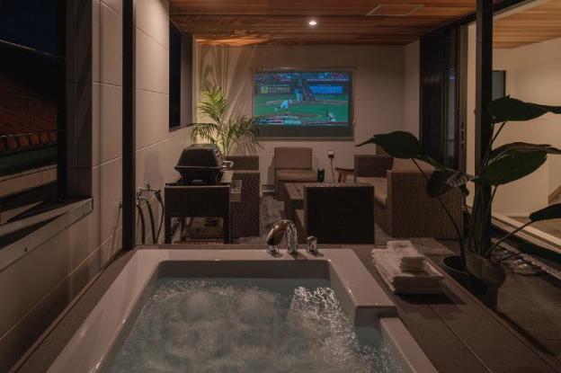 urban villa resort yae