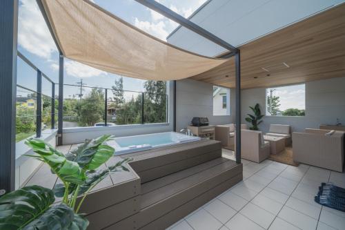 urban villa resort onna