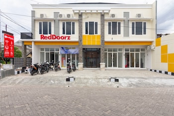 reddoorz syariah kebraon