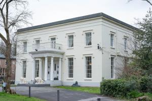 rainhill hall