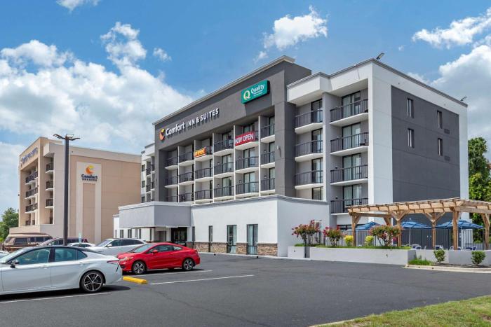 Quality Inn & Suites Near North Fort Bragg,In Spring Lake,2 star