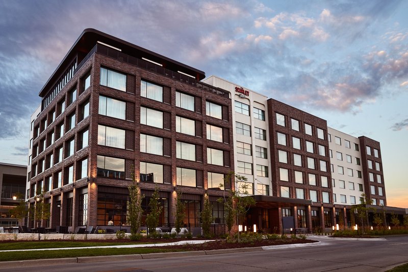 the scarlet lincoln a tribute portfolio hotel
