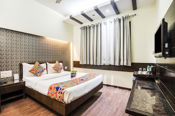 Fabhotel Aashraye,Nehru Place,3 star