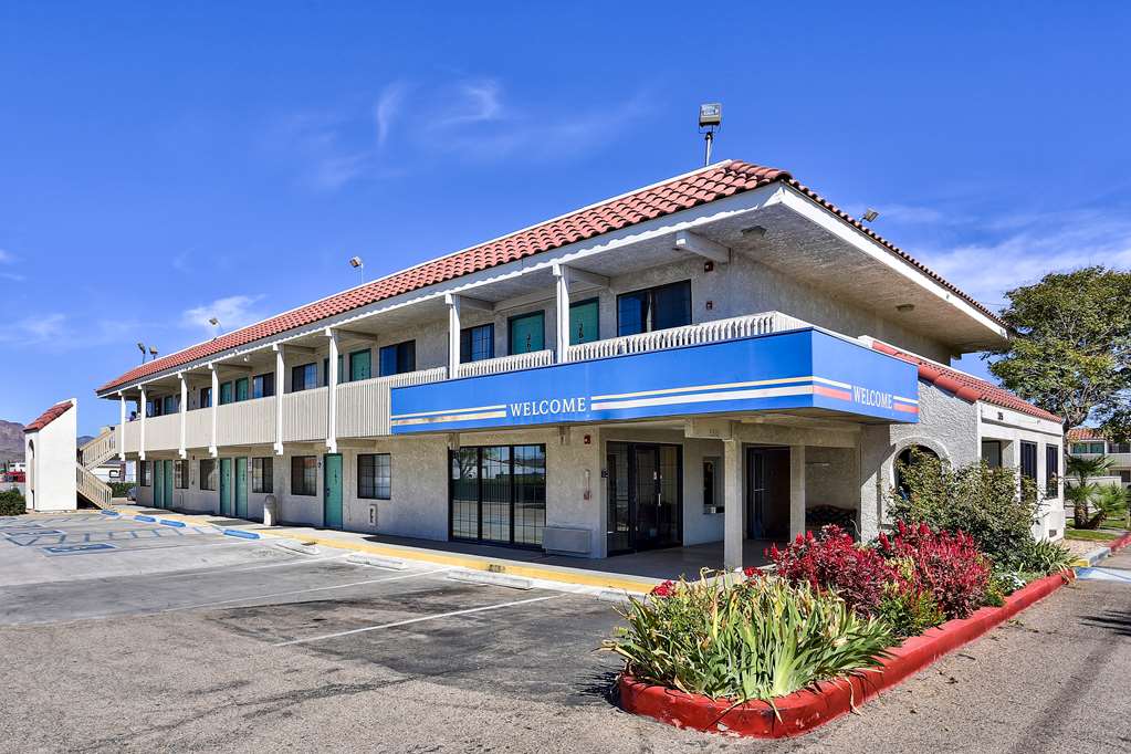 motel 6 kingman az route 66 east