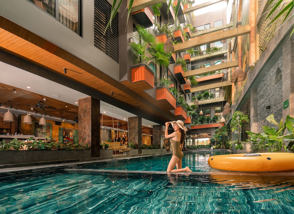 chi house danang