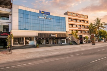 fabhotel global inn nr sanjeevani childrens hospital