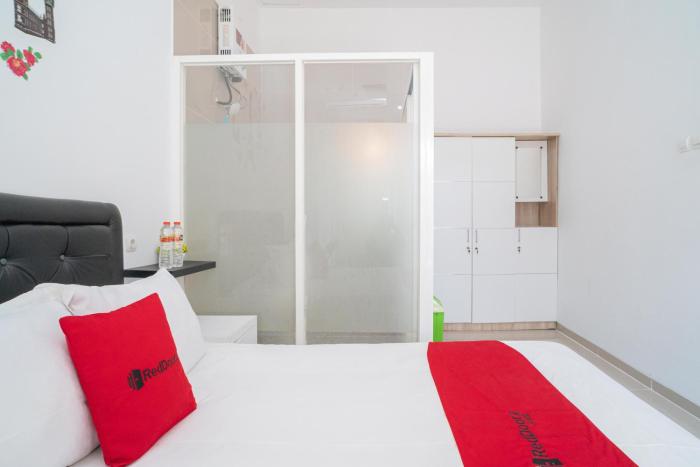 Reddoorz Syariah @ Winong Nganjuk,Madiun>>Kediri,2.5 star