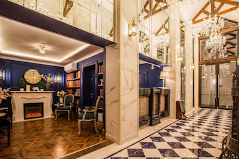 the salisbury luxury class