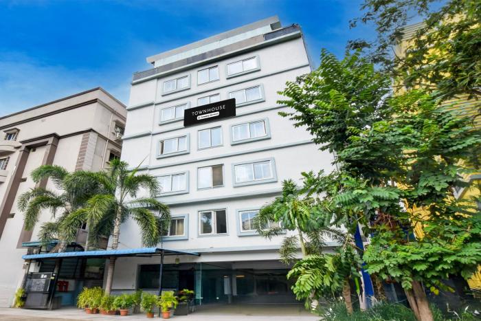 Super Townhouse Hitech City Hyderabad,Hitech City,3 star