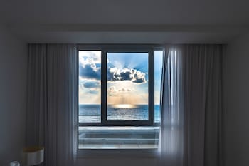 Sea Hotel,Tel Aviv Beaches>>Tel Aviv,4 star