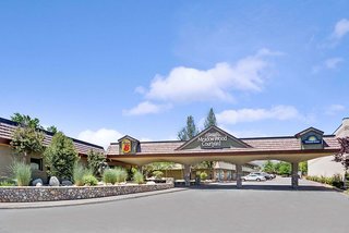 aiden by best western south reno