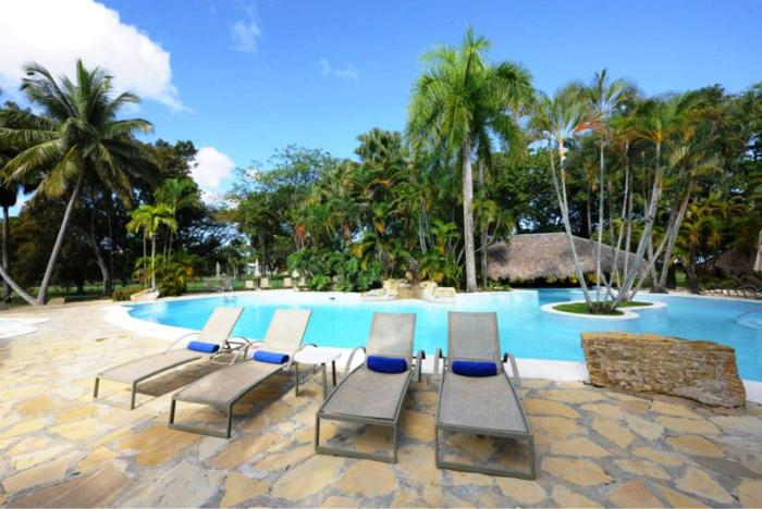 Blue Jacktar,Playa Dorada>>Los Mameyes,4 star