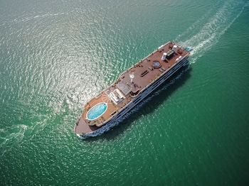 heritage cruises cat ba archipelago