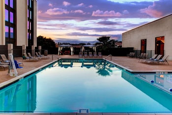 Doubletree By Hilton Hotel Arlington Dfw South,Dallas>>Arlington,4 star