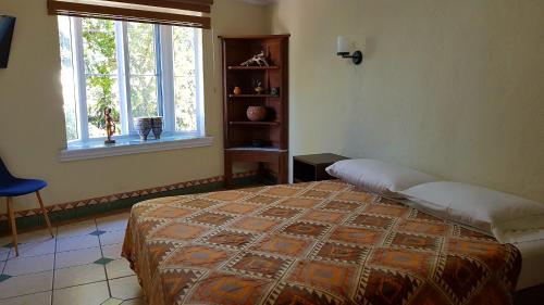 room-image